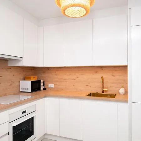 Grlica - Your Touch Of Luxury 扎达尔