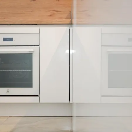 Grlica - Your Touch Of Luxury